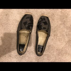 *TORY BURCH ESPADRILLE FLAT size 7.5*
